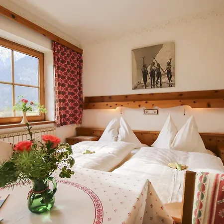 Haus Hohenwarter * לופר